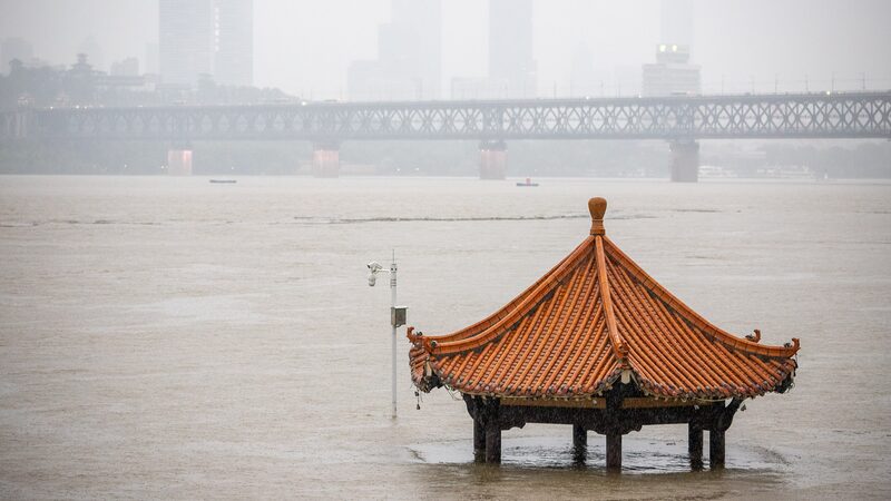 Yangtze_River_Water_Levels_in_Wuhan_Exceed_Warning_Mark_for_First_Time_in_Four_Years