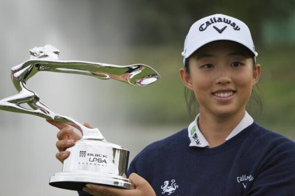 Yin Ruoning Makes History as First Chinese Winner of LPGA Shanghai Title Yin_Ruoning_Makes_History_as_First_Chinese_Winner_of_LPGA_Shanghai_Title