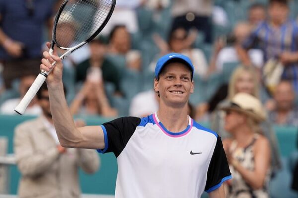 Young Stars Sinner and Dimitrov Clinch Miami Open Final Spots Young_Stars_Sinner_and_Dimitrov_Clinch_Miami_Open_Final_Spots