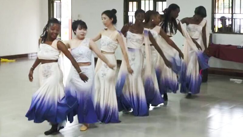 Youth_in_Uganda_Embrace_Chinese_Culture_Through_Fashion_and_Dance video poster