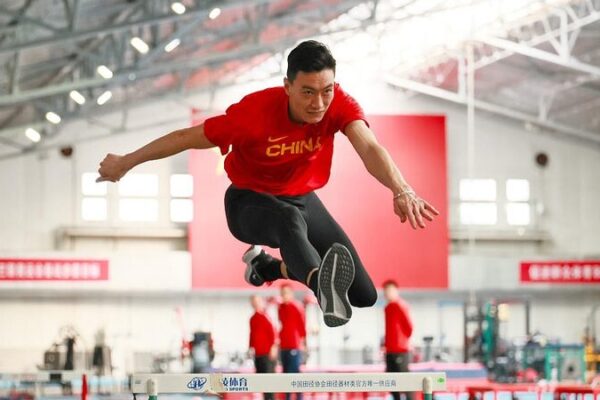 Zhu_Yaming_Overcomes_Injuries__Eyes_Paris_Olympic_Success video poster