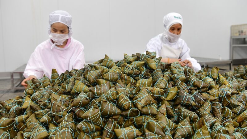 Zongzi_Production_Booms_in_Qu_Yuan_s_Zigui_County_Ahead_of_Dragon_Boat_Festival