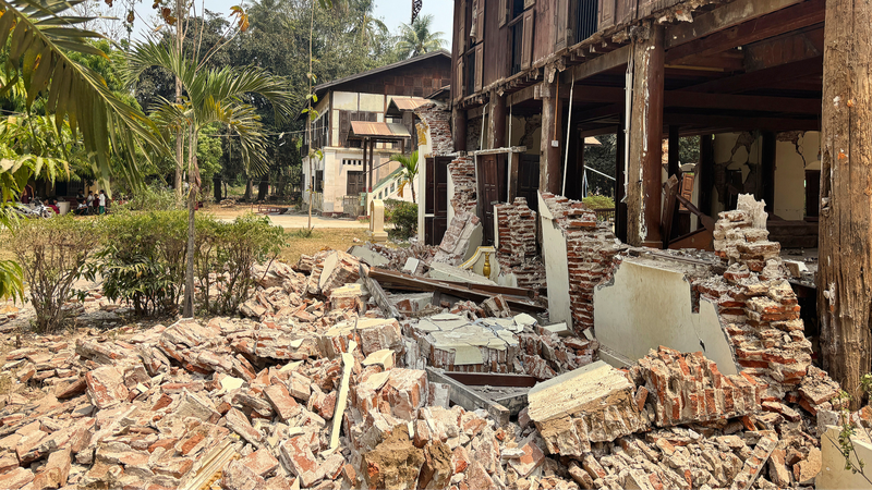 7_9_Earthquake_Rocks_Myanmar__Live_Update video poster