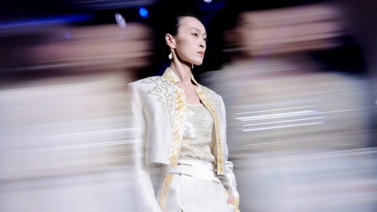 Beijing_Fashion_Week__New_Wave__New_Power_Unveiled