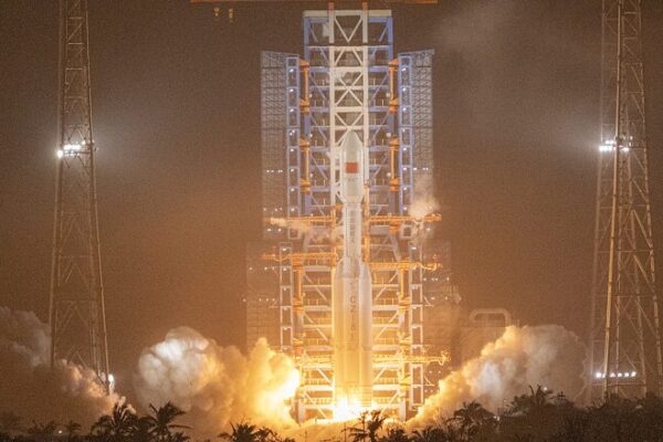 China_Launches_18_Satellites_from_Hainan_Spaceport