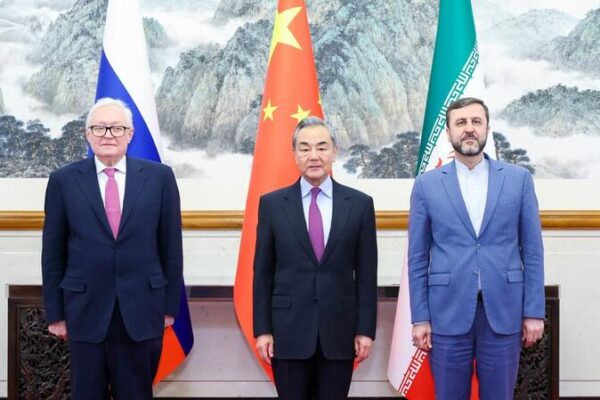 China Steers Iran Nuclear Talks Toward Resolution China_Steers_Iran_Nuclear_Talks_Toward_Resolution