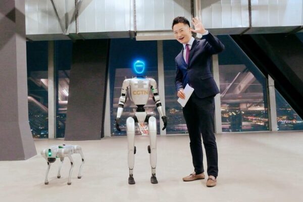 China’s Robotic Duo Takes CGTN on a High-Tech Tour China_s_Robotic_Duo_Takes_CGTN_on_a_High_Tech_Tour video poster