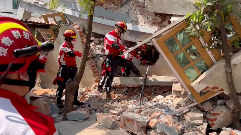 Chinese_Red_Cross_Launches_Rescue_in_Quake_hit_Myanmar_poster - My Global News: Voices of a New Era Chinese_Red_Cross_Launches_Rescue_in_Quake_hit_Myanmar video poster