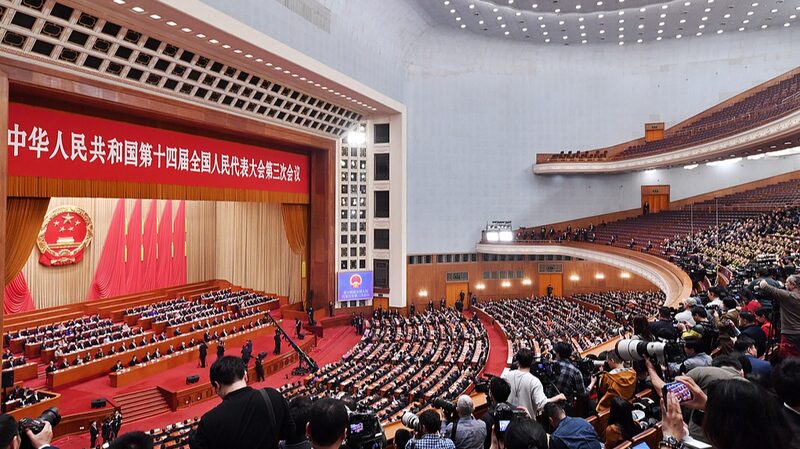 Collective_Focus_Beats_Partisan_Noise_at_Two_Sessions