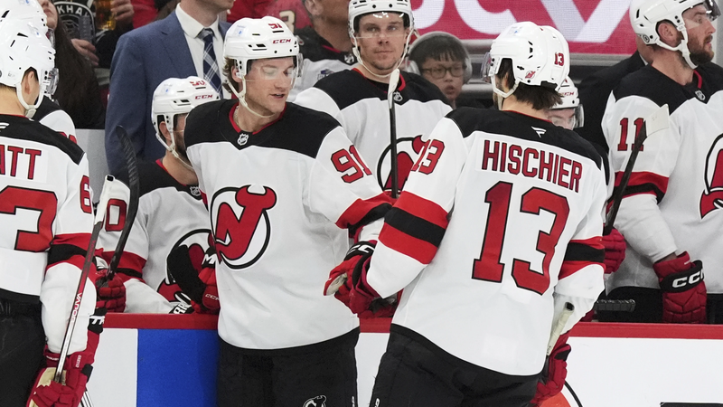Devils_Snap_Losing_Streak_with_Dynamic_5_3_Win_Over_Blackhawks