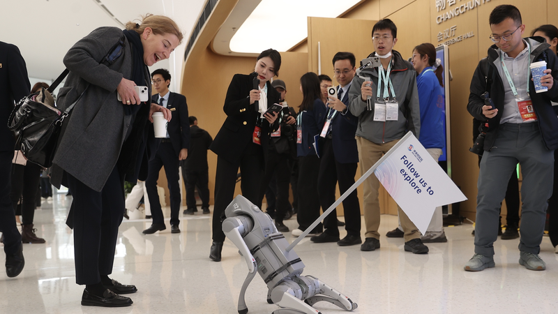 Global Innovation Sparks New Productive Forces at 2025 ZGC Forum Global_Innovation_Sparks_New_Productive_Forces_at_2025_ZGC_Forum