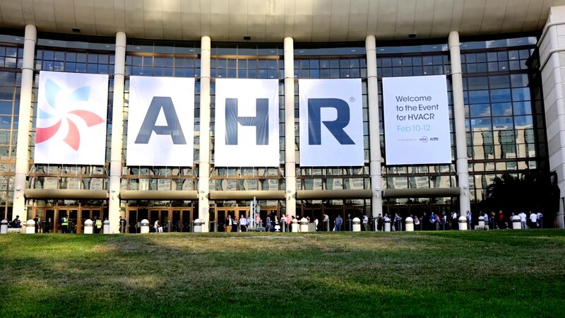 Gree_Launches_Energy_Efficient_R32_Ultra_Low_Temp_Series_in_North_America_poster - My Global News: Voices of a New Era Gree_Launches_Energy_Efficient_R32_Ultra_Low_Temp_Series_in_North_America video poster