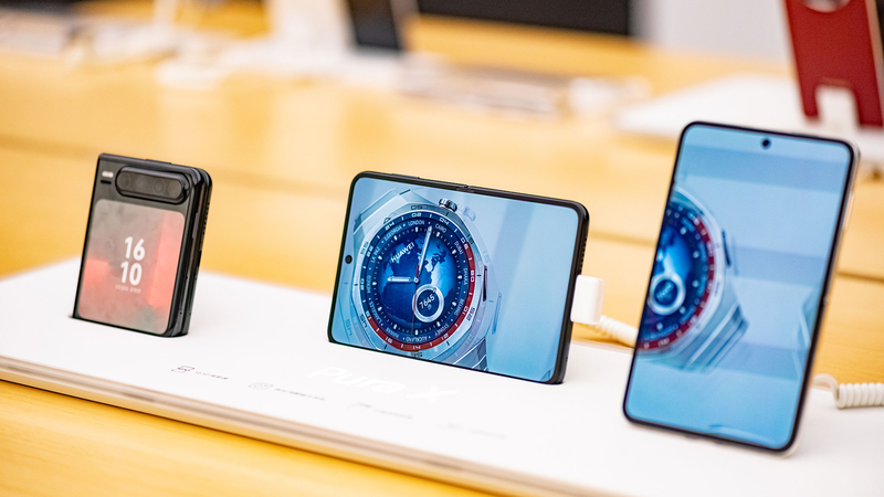 Huawei_s_2024_Surge__Robust_Growth_Fueled_by_R_D