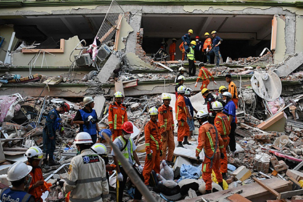 Myanmar’s 72-Hour Rescue Race Amid Scorching Heat Myanmar_s_72_Hour_Rescue_Race_Amid_Scorching_Heat video poster