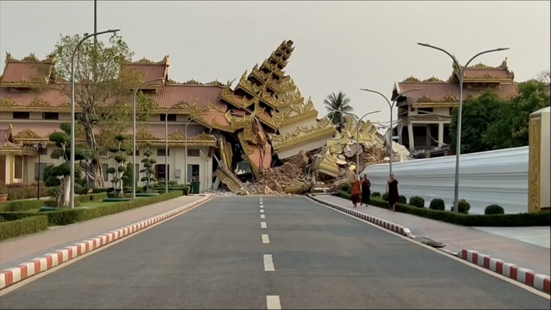 Rescue_Efforts_Underway_in_Mandalay_After_7_7_Earthquake_poster - My Global News: Voices of a New Era Rescue_Efforts_Underway_in_Mandalay_After_7_7_Earthquake video poster