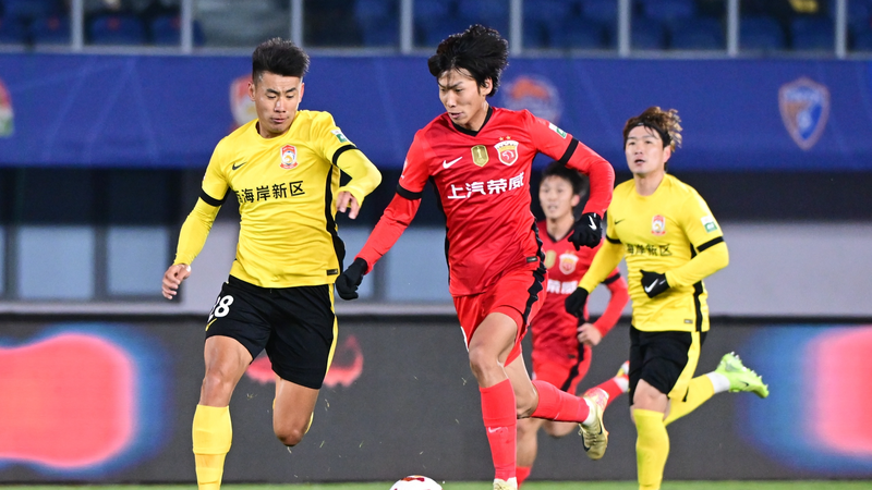 Thrilling 6-Goal Draw as Shanghai Port Clashes with Qingdao West Coast Thrilling_6_Goal_Draw_as_Shanghai_Port_Clashes_with_Qingdao_West_Coast