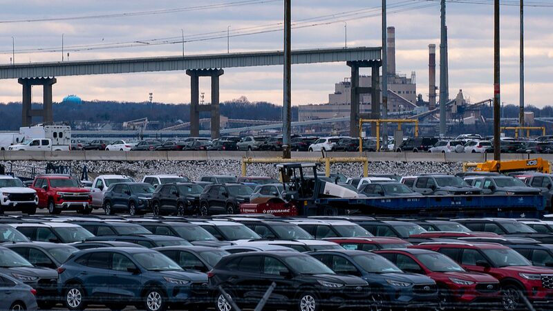 Trump_Suspends_Tariffs_on_Canada_and_Mexico__Future_Uncertain - My Global News: Voices of a New Era Trump_Suspends_Tariffs_on_Canada_and_Mexico__Future_Uncertain