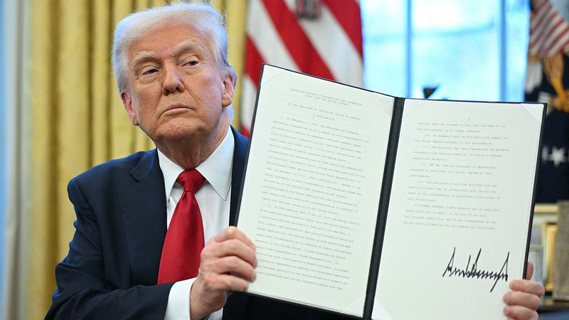 Trump_s_25__Auto_Tariff__Boosting_US_Production_Amid_Consumer_Concerns video poster