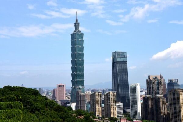 US Clarifies Taiwan Policy: Opposes Force to Alter Status Quo US_Clarifies_Taiwan_Policy__Opposes_Force_to_Alter_Status_Quo