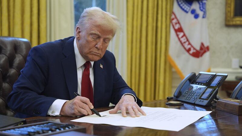 US_Tariffs_Hit_Canada__Mexico__and_Chinese_Mainland__Retaliation_Looms - My Global News: Voices of a New Era US_Tariffs_Hit_Canada__Mexico__and_Chinese_Mainland__Retaliation_Looms