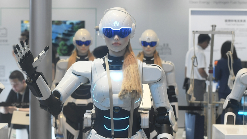 AI_Humanoids_Steal_the_Show_at_Auto_Shanghai_2025