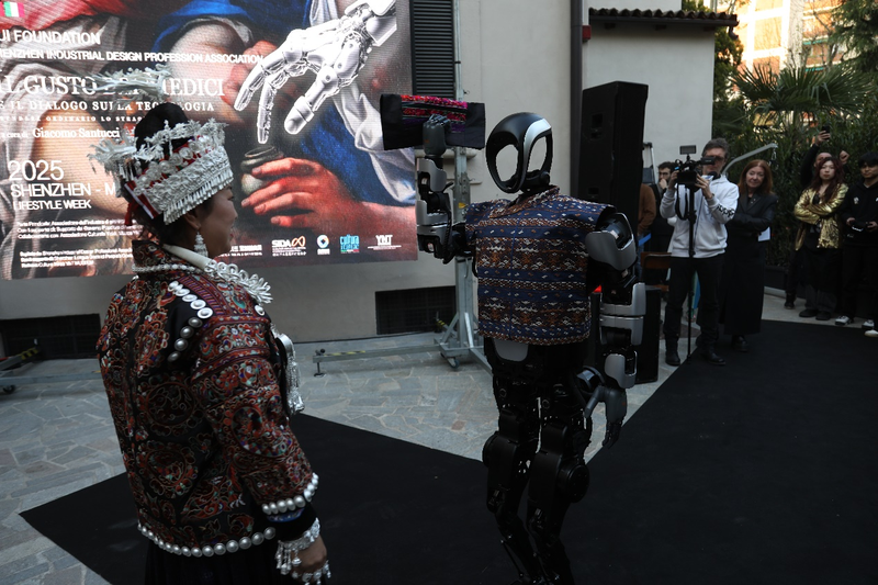 Art_Beyond_Boundaries_at_2025_Shenzhen_Milan_Dual_City_Fashion_Week - My Global News: Voices of a New Era Art_Beyond_Boundaries_at_2025_Shenzhen_Milan_Dual_City_Fashion_Week
