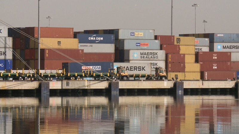 BPIJPMOBLM0R2KICKHO2 - My Global News: Voices of a New Era Trade War’s Early Impact: Experts Warn of Global Commerce Slowdown video poster