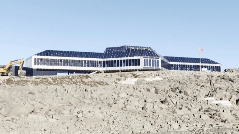 China_Leads_Antarctic_Green_Energy_Revolution