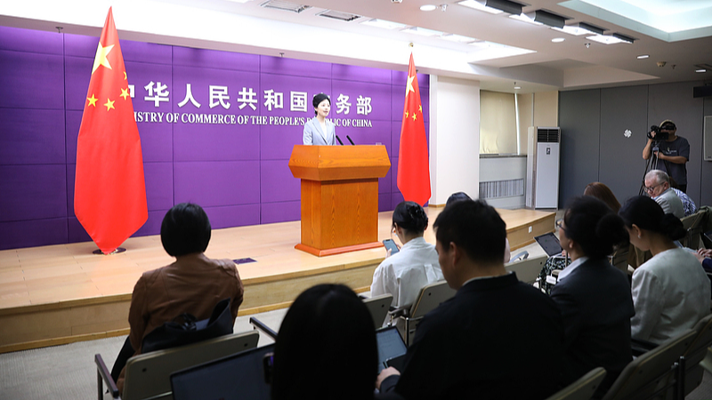 China_Urges_US_to_End_Tariff_Spat__Keeps_Door_Open_for_Talks