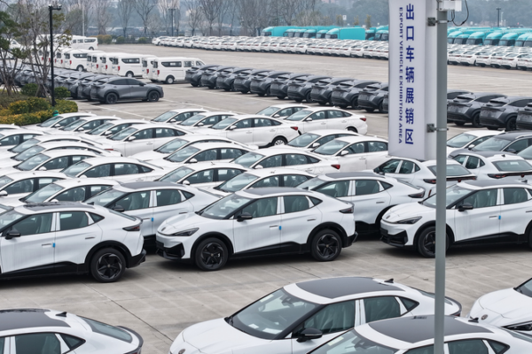 China_s_NEV_Sector_Surges_in_Q1_2025