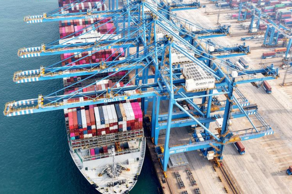 China’s Stability Redefines Global Trade Amid Volatility China_s_Stability_Redefines_Global_Trade_Amid_Volatility