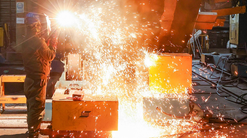 Chinese Mainland Economy Grows 5.4% in Q1, Poised to Attract More Investment Chinese_Mainland_Economy_Grows_5_4__in_Q1__Poised_to_Attract_More_Investment video poster