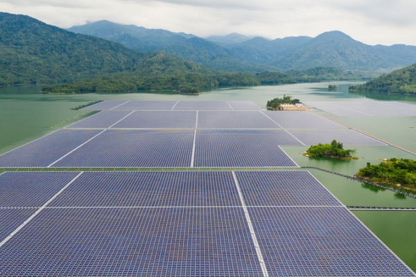 Chinese_Mainland___Vietnam_Boost_Tech_Ties_for_Sustainable_Growth