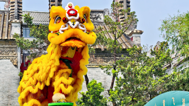 Cultural_Extravaganza__Lion_Dance_at_Foshan_Ancestral_Temple