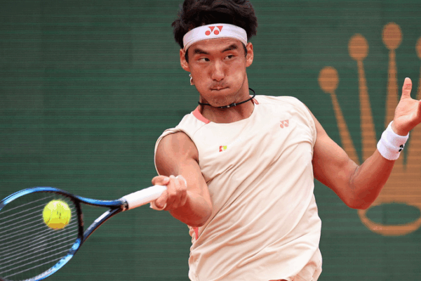 Fearnley Knocks Out Buyunchaokete at Madrid Open Fearnley_Knocks_Out_Buyunchaokete_at_Madrid_Open