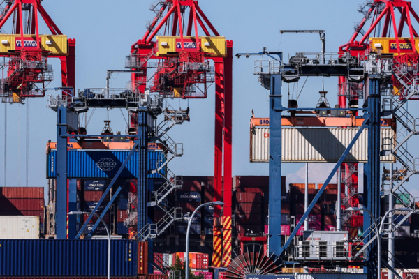 Global Voices Weigh in on U.S. Reciprocal Tariffs Global_Voices_Weigh_in_on_U_S__Reciprocal_Tariffs