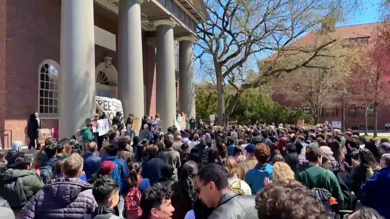 Harvard_Community_Protests_Trump_s_Threats_on_International_Students video poster