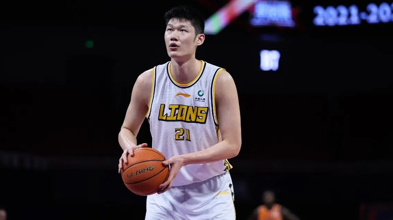 Hu_Jinqiu_Shines_as_CBA_MVP_in_Guangsha_s_Award_Dominant_Season