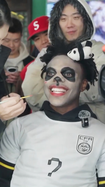 IShowSpeed_s_China_Tour_Captivates_Global_Social_Media video poster