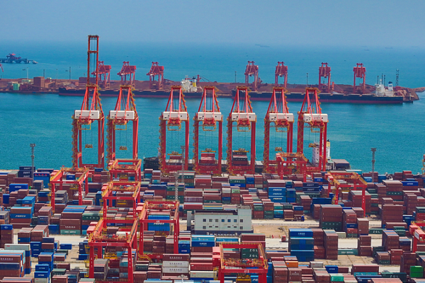Investors Assert Confidence in Chinese Economy Amid Tariff Shocks Investors_Assert_Confidence_in_Chinese_Economy_Amid_Tariff_Shocks