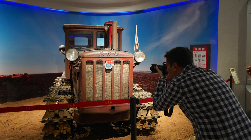 Latin_American___Caribbean_Journalists_Explore_Farming_Roots_at_Luoyang_Museum
