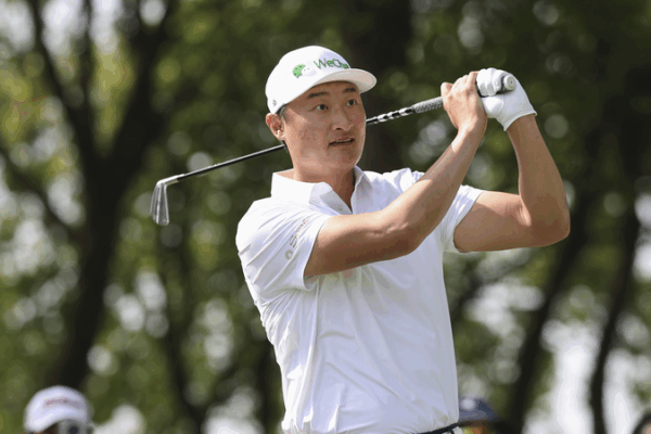 Li Haotong Rockets into Share of Lead at Volvo China Open Li_Haotong_Rockets_into_Share_of_Lead_at_Volvo_China_Open