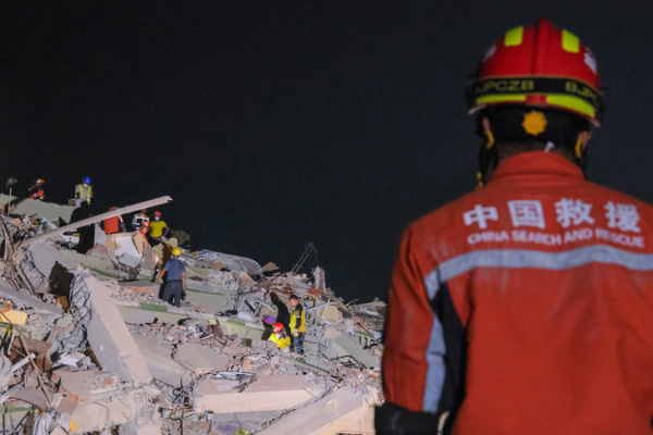 Mandalay Rescue Teams Continue Search After Deadly Myanmar Earthquake Mandalay_Rescue_Teams_Continue_Search_After_Deadly_Myanmar_Earthquake video poster