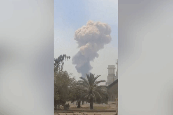 Massive Explosion at Iran’s Bandar Abbas Port Injures Over 280 Massive_Explosion_at_Iran_s_Bandar_Abbas_Port_Injures_Over_280 video poster
