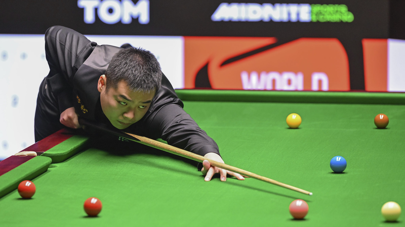 Pang_Junxu_Edges_Out_Zhang_Anda_at_World_Snooker_Championship