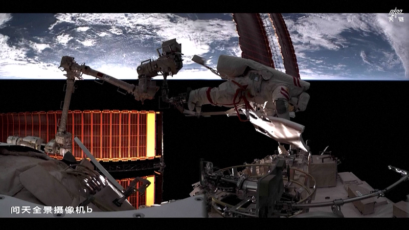 Shenzhou_19_Crew_Completes_175_Day_Mission_with_Record_9_Hour_Spacewalk - My Global News: Voices of a New Era Shenzhou_19_Crew_Completes_175_Day_Mission_with_Record_9_Hour_Spacewalk