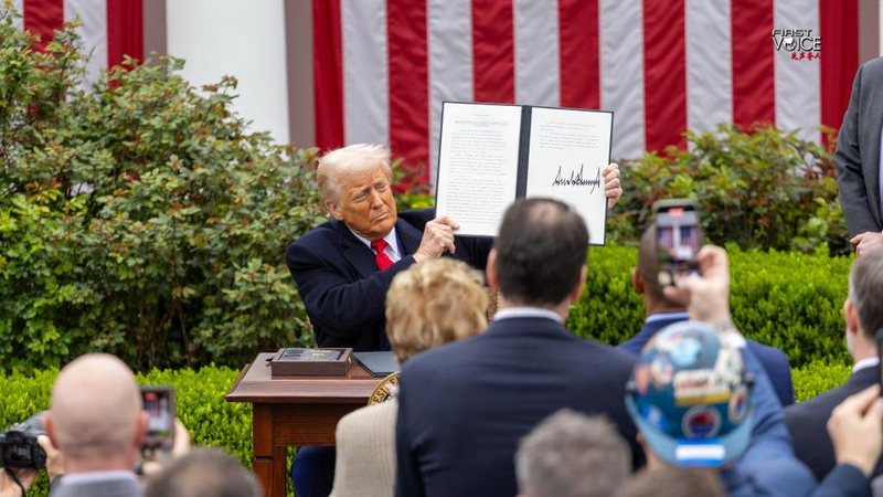 Tariff_Tensions_Escalate__Global_Trade_Faces_New_Challenges