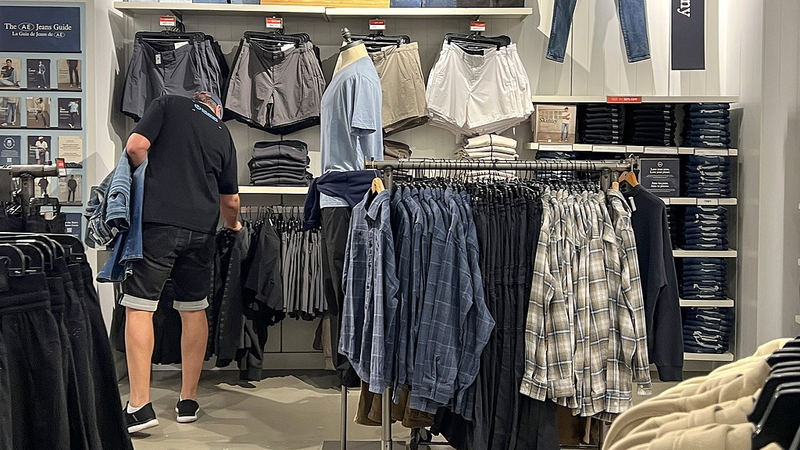 Tariff_Turbulence_Hits_U_S__Markets__Disrupts_Key_Sectors_poster - My Global News: Voices of a New Era Tariff_Turbulence_Hits_U_S__Markets__Disrupts_Key_Sectors video poster