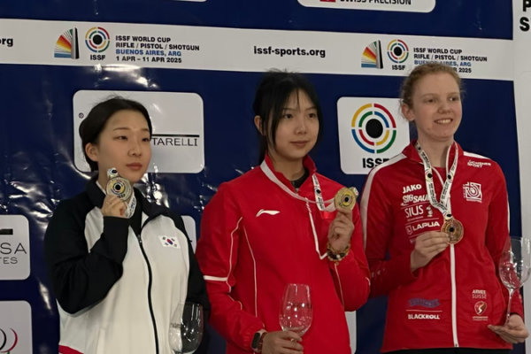 Teen Marksman Wang Zifei Clinches Maiden ISSF Gold Teen_Marksman_Wang_Zifei_Clinches_Maiden_ISSF_Gold