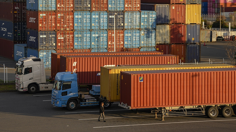 UDPNJDJJZCXGK70STABH - My Global News: Voices of a New Era Trump’s Surprise Dive into Japan Trade Talks Spurs Market Jitters